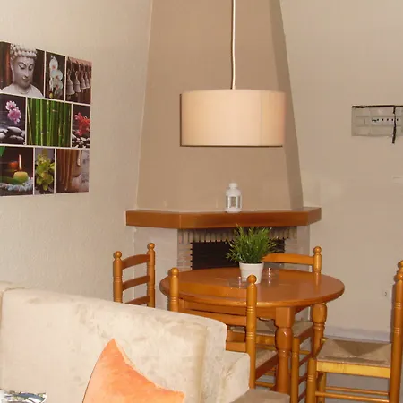 114 Campo Olivar, 502